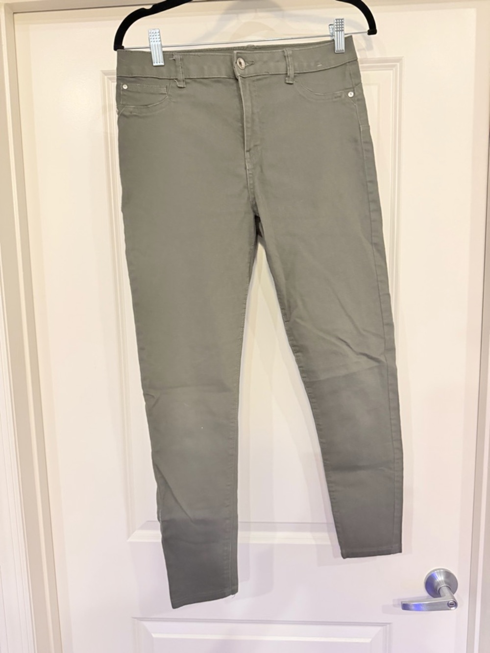 Denim&Co Olive Green Skinny Jeans NWOT size 8